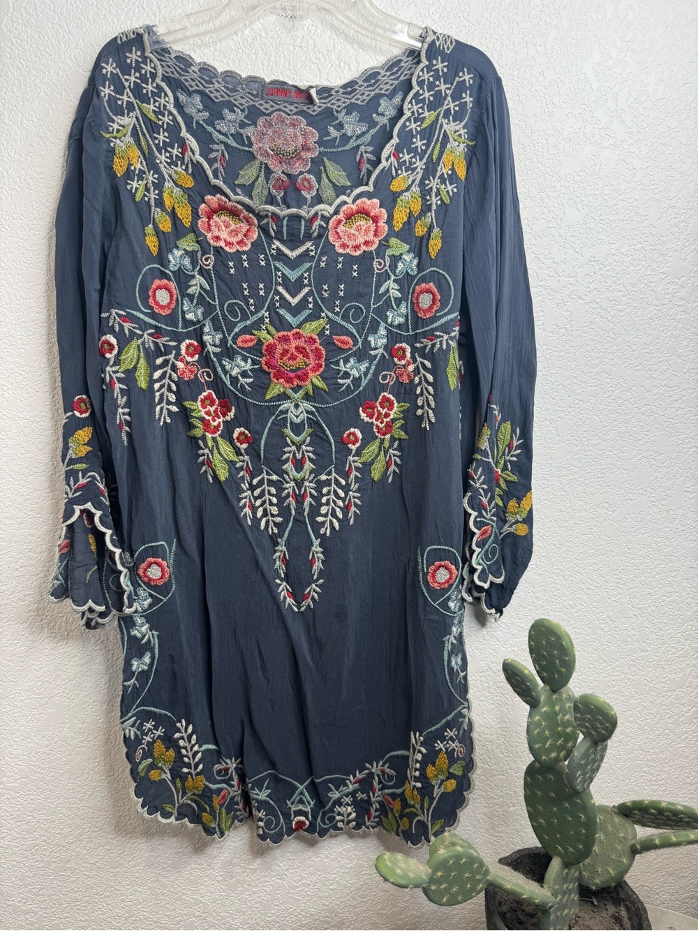 Johnny was Embroidered Tunic size XS